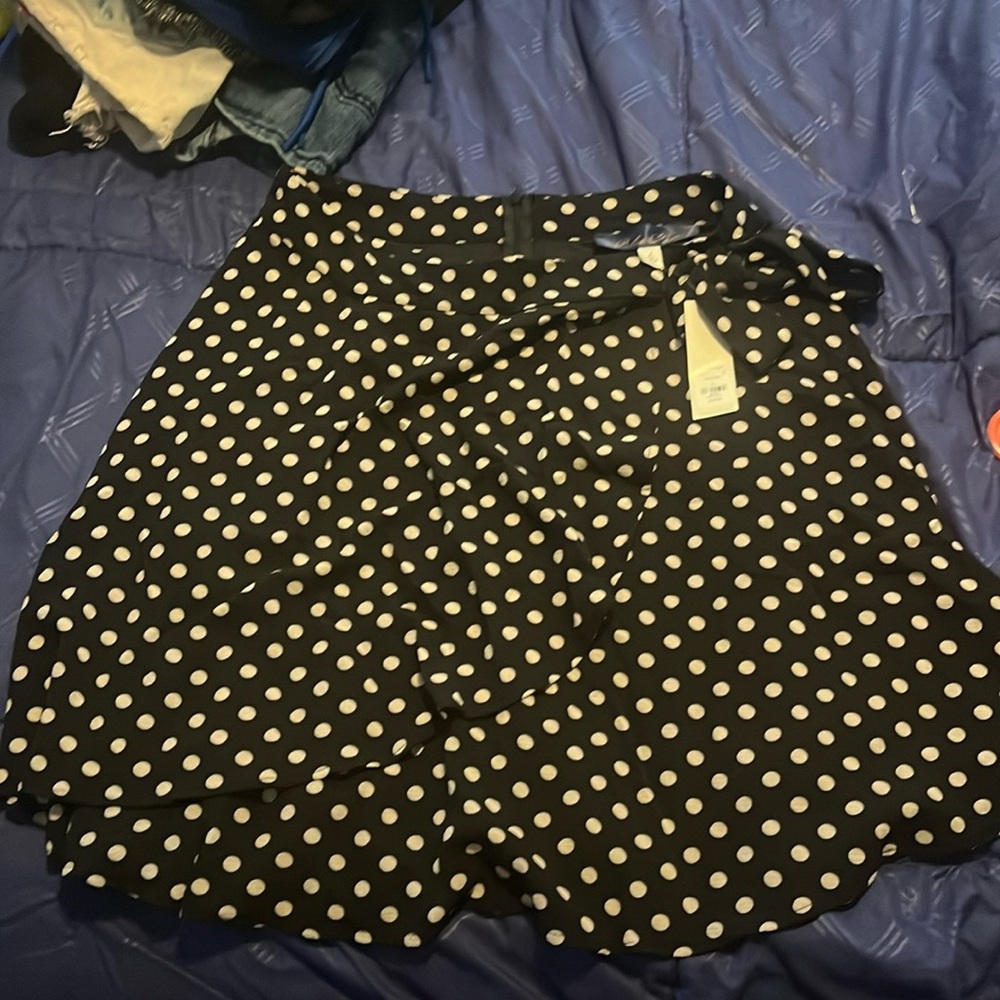 Super cute polka dot skirt NWT